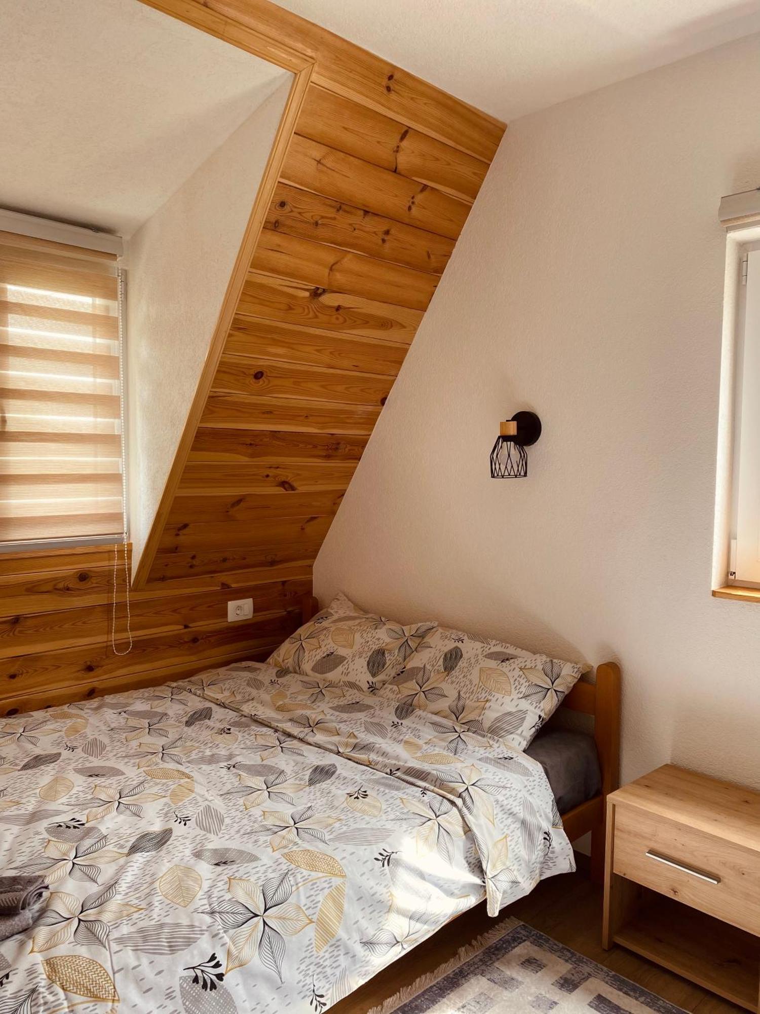 זבליאק Holiday Home Apartman Aco מראה חיצוני תמונה